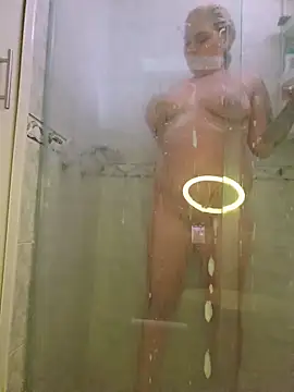 Snapshot of Laura_takint chatting on 10-16-25, 09:12 Laura takint online show from 10-16-25, 09:12