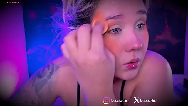 Laura takint online show from 01-06-26, 07:07