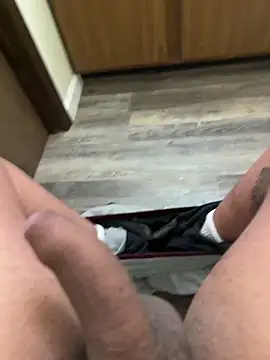 Snapshot of marhi32 chatting on 11-08-25, 02:09 marhi32 online show from 11-08-25, 02:09