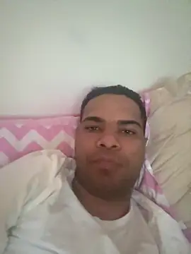 Snapshot of marhi32 chatting on 03-22-26, 08:32 marhi32 online show from 03-22-26, 08:32