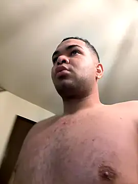 Snapshot of marhi32 chatting on 11-20-25, 12:28 marhi32 online show from 11-20-25, 12:28