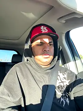 Snapshot of marhi32 chatting on 11-05-25, 01:36 marhi32 online show from 11-05-25, 01:36