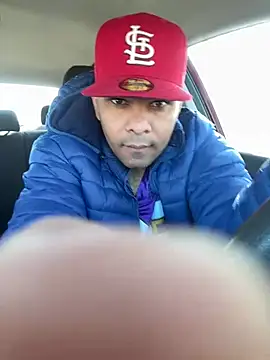 Snapshot of marhi32 chatting on 03-12-26, 03:05 marhi32 online show from 03-12-26, 03:05