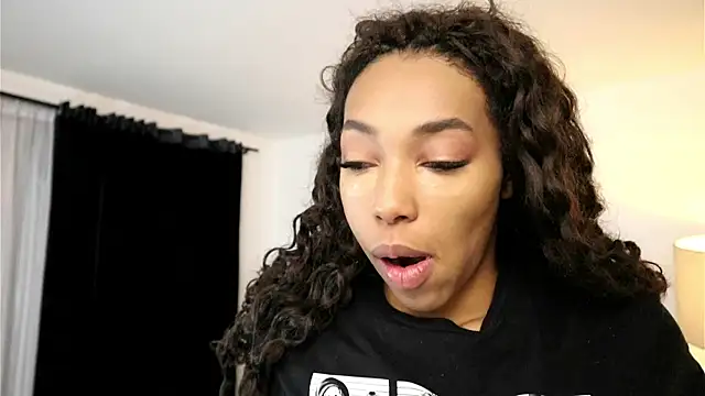 Valeriestyle online show from 10-15-25, 03:49