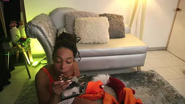 Valeriestyle online show from 10-31-25, 04:42