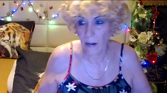 HappyWomanOn online show from 02-19-26, 09:39