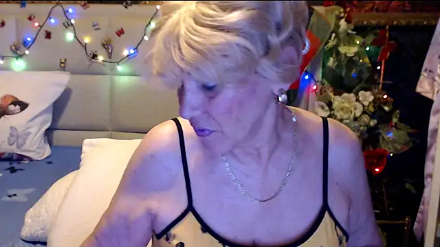 HappyWomanOn online show from 12-03-25, 07:41