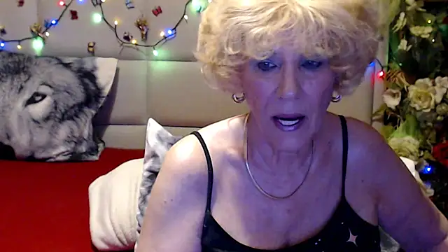 HappyWomanOn online show from 05-27-26, 09:16