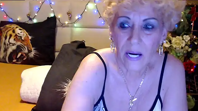 HappyWomanOn online show from 10-25-25, 06:30