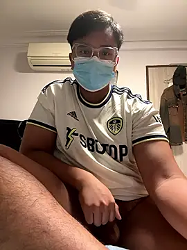 Artificial2807 online show from 01-08-26, 01:06