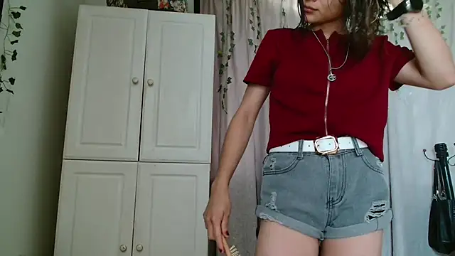 Pinkye skarlet online show from 04-20-26, 06:09