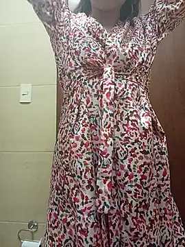 Pinkye skarlet online show from 04-18-26, 07:00