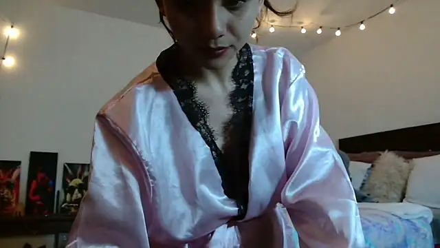 Snapshot of Pinkye_skarlet chatting on 02-02-25, 07:52 Pinkye skarlet online show from 02-02-25, 07:52