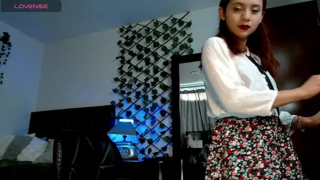 Snapshot of Pinkye_skarlet chatting on 10-03-25, 09:49 Pinkye skarlet online show from 10-03-25, 09:49