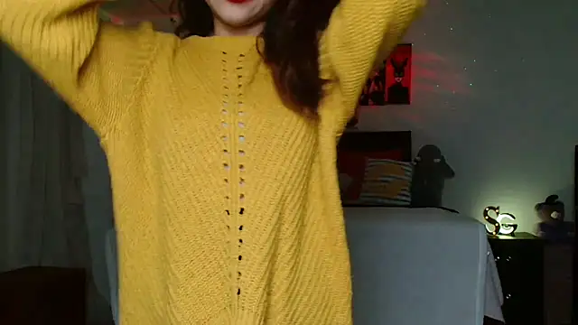Snapshot of Pinkye_skarlet chatting on 01-09-25, 04:52 Pinkye skarlet online show from 01-09-25, 04:52