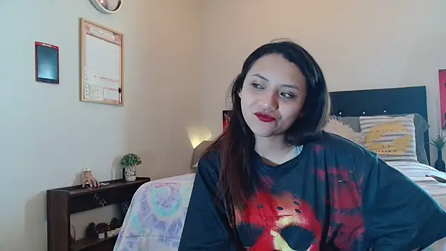 Snapshot of Pinkye_skarlet chatting on 02-10-25, 08:00 Pinkye skarlet online show from 02-10-25, 08:00