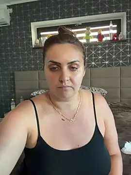 AnneKane online show from 05-26-26, 03:43