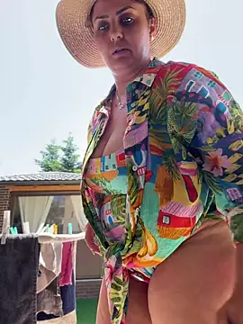 AnneKane online show from 05-27-26, 10:33