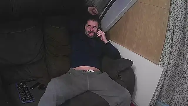 Snapshot of rob2810 chatting on 02-27-25, 09:04 rob2810 online show from 02-27-25, 09:04