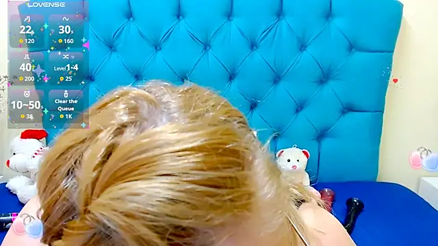 Nayla Garner online show from 10-09-25, 11:22