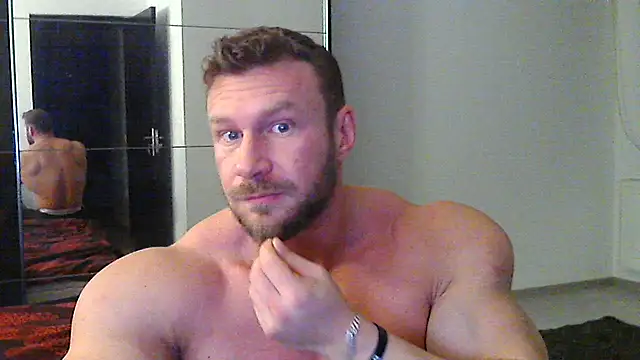 Snapshot of muscularkevin chatting on 12-27-24, 05:09 muscularkevin online show from 12-27-24, 05:09