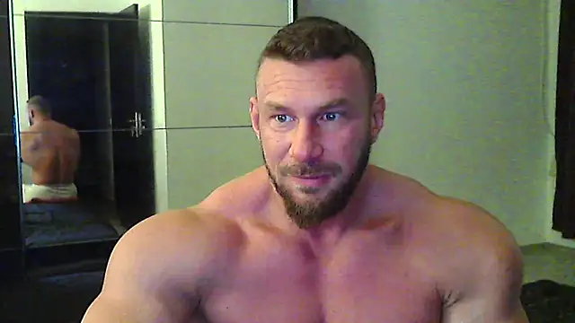 muscularkevin online show from 12-20-25, 04:48