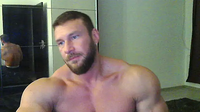muscularkevin online show from 10-28-25, 04:35