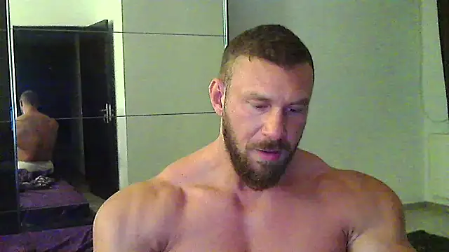 muscularkevin online show from 05-09-26, 03:32