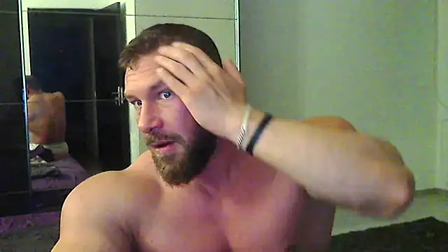 muscularkevin online show from 05-06-26, 03:21