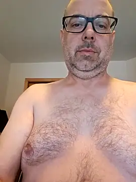 Snapshot of Exposedwisconsin chatting on 04-02-26, 04:24 Exposedwisconsin online show from 04-02-26, 04:24