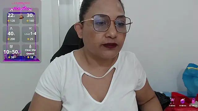 Snapshot of Katha_Marck chatting on 10-02-25, 12:41 Katha Marck online show from 10-02-25, 12:41
