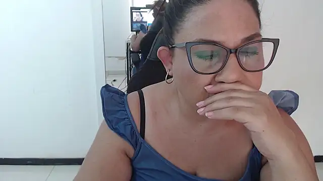 Katha Marck online show from 04-14-26, 05:29