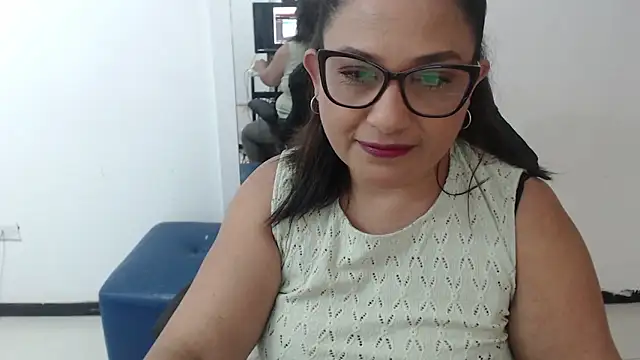 Katha Marck online show from 04-22-26, 12:34