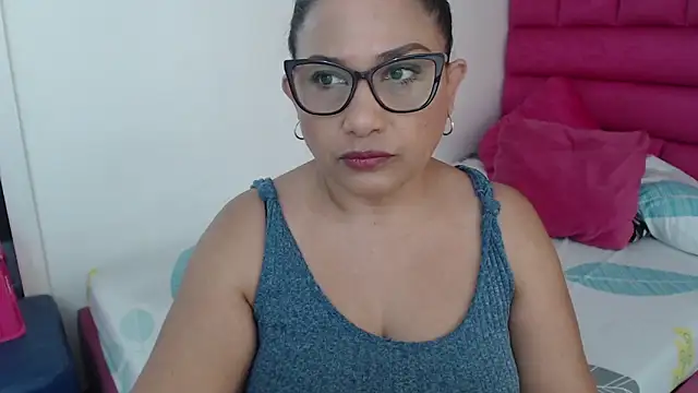 Katha Marck online show from 05-13-26, 12:34