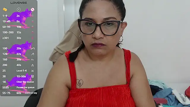 Katha Marck online show from 10-31-25, 01:19