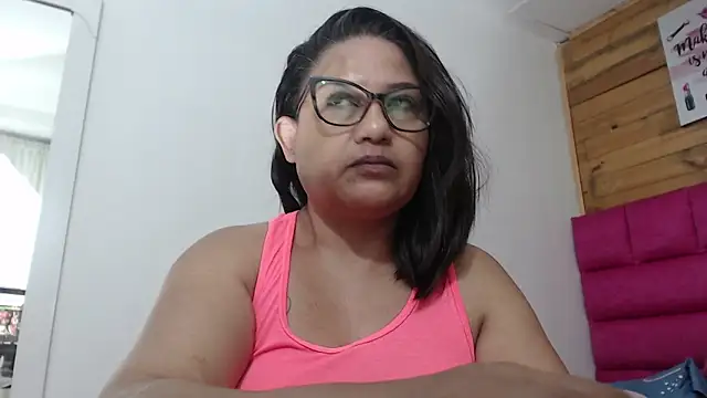 Katha Marck online show from 05-03-26, 10:42