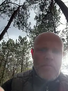 davigochi77bcn online show from 03-03-25, 04:15