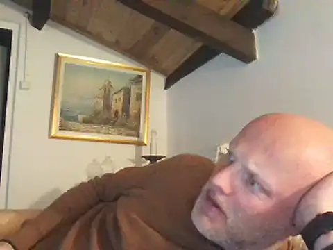 davigochi77bcn online show from 03-18-25, 09:21