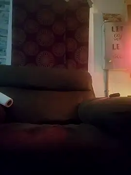 Hotredheadandtoungelasher online show from 03-27-26, 07:50