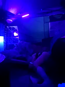 Hotredheadandtoungelasher online show from 03-11-25, 05:02