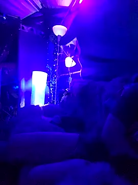 Hotredheadandtoungelasher online show from 03-10-25, 09:01