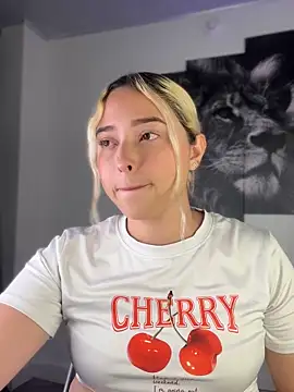 Irisweet  online show from 09-20-25, 09:53