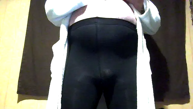 Krissttof online show from 02-05-26, 04:58