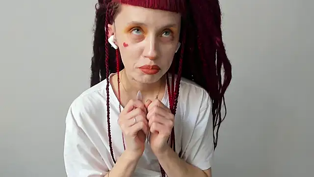 Snapshot of FlowerOfSin2001 chatting on 03-07-25, 01:40 FlowerOfSin2001 online show from 03-07-25, 01:40