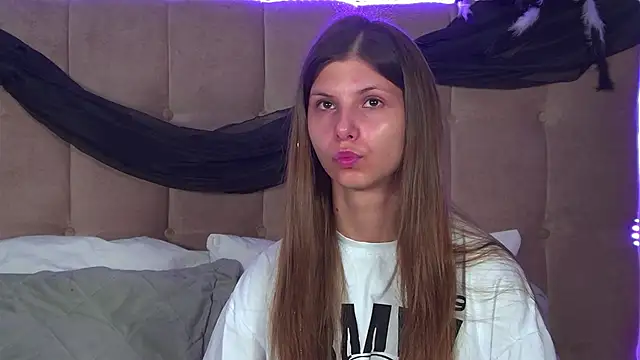 AudreyBarlow online show from 11-02-25, 06:24