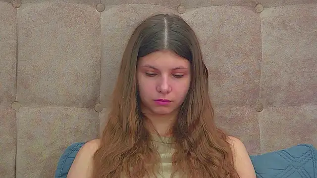 AudreyBarlow online show from 11-28-25, 01:22