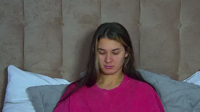 RachelSimpson online show from 11-07-25, 06:23