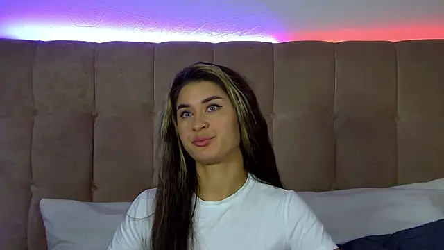 RachelSimpson online show from 10-17-25, 06:32