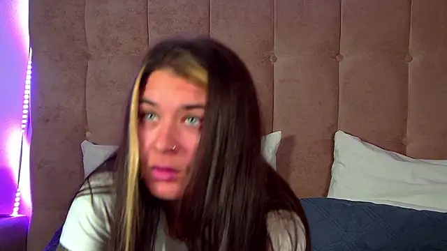 RachelSimpson online show from 10-07-25, 06:31