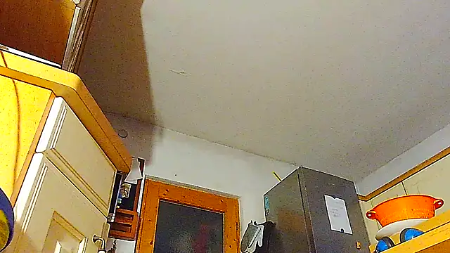 Snapshot of Sexspielzeug-1 chatting on 03-15-25, 01:30 Sexspielzeug-1 online show from 03-15-25, 01:30